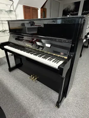 Zimmermann by C. Bechstein Z.1 Klavier schwarz poliert Bj. 2000 – Renner-Mechanik, Höhe 125 cm, Made in Germany (gebraucht) | Beliebt